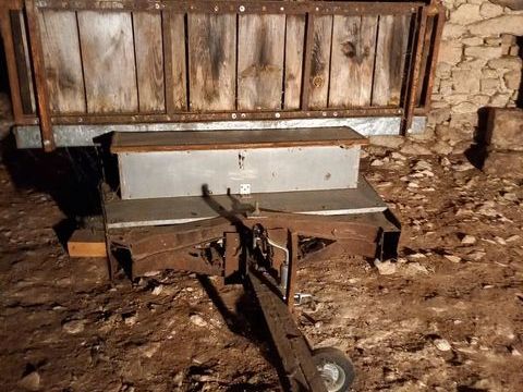 Remorque agricole en tr&egrave;s bon &eacute;tat 620 46230 Belfort-du-quercy