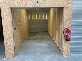  Parking / Garage � louer 5 m�