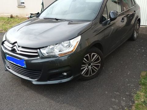 Citro&euml;n C4 HDi 90 Confort 2014 occasion Pleine-Foug&egrave;res 35610
