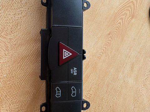 Pi&egrave;ces et &eacute;quipements Voiture Pi&egrave;ces d&eacute;tach&eacute;es auto  occasion Angers 49000