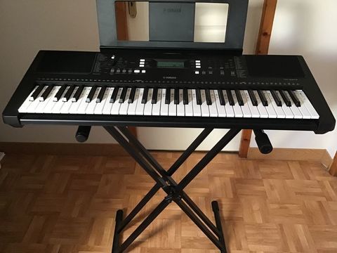Piano Yamaha E375 200 Beaurevoir (02)