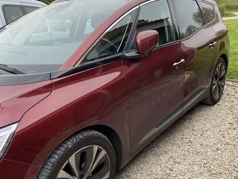 Renault Grand scenic IV Grand Scenic TCe 140 Energy EDC Intens 2018 occasion Varennes-l&egrave;s-M&acirc;con 71000