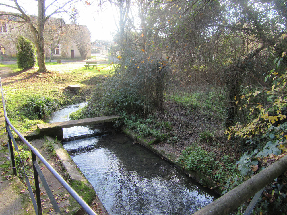   Fontaine-le-Comte (86240)