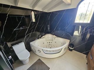  Maison � vendre 6 pi�ces 210 m�