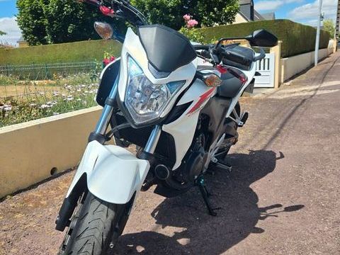 Moto HONDA 2015 occasion Mauron 56430