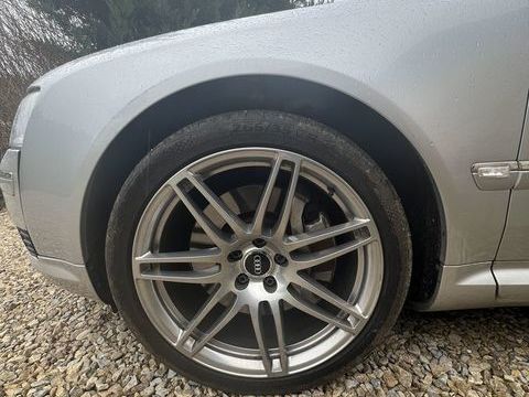 Audi A8 4.2 V8 Pack Quattro Tiptronic A 2003 occasion Brouchaud 24210