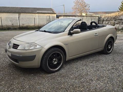 Renault M&eacute;gane II CC M&eacute;gane CC 1.9 dCi 120 Sport Dynamique 2005 occasion Ucel 07200