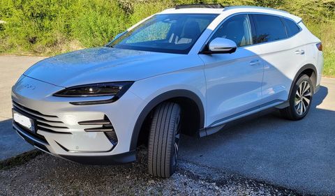 BYD Seal U 1.5l DM-i 324 ch AWD PHEV Design 2024 occasion M&eacute;rey-sous-Montrond 25660