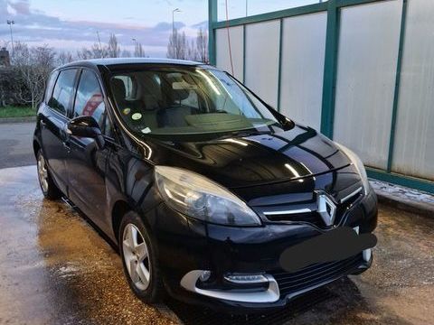 Renault Sc&eacute;nic III Scenic III dCi 130 FAP Energy eco2 2013 occasion F&eacute;nay 21600