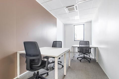 Espace de bureau tout compris pour vous-m&ecirc;me et votre &eacute;quipe &agrave; Reims, Clairmarais 1069 51100 La neuvillette