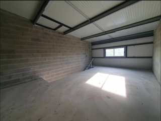  Atelier � louer 2 pi�ces 130 m�