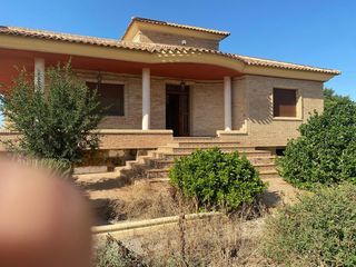  Villa � vendre 3/4 pi�ces 2000 m�