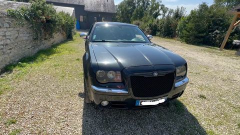 Chrysler 300C Touring 5.7 V8 HEMI AWD A 2006 occasion Nemours 77140
