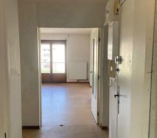  Appartement � louer 4 pi�ces 80 m�