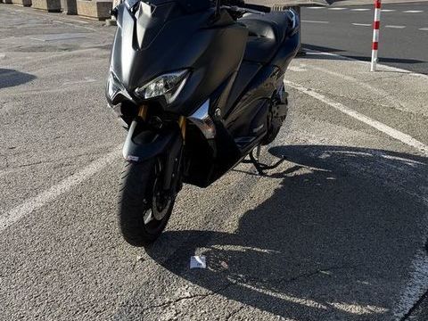 Scooter YAMAHA 2018 occasion Ch&acirc;teau-Gaillard 01500