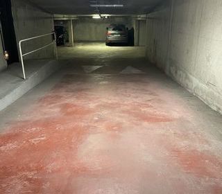  Parking / Garage � louer 13 m�