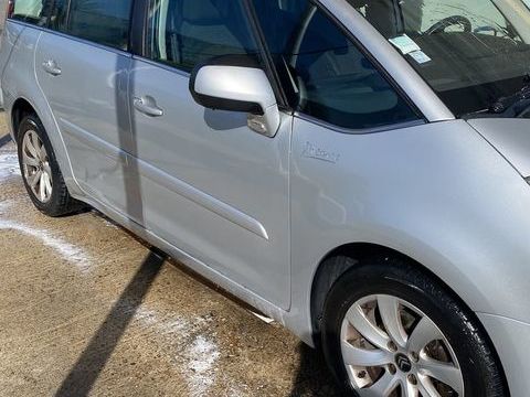 Citro&euml;n Grand C4 Picasso HDi 110 FAP 7 pl Exclusive 2011 occasion Gi&egrave;vres 41130