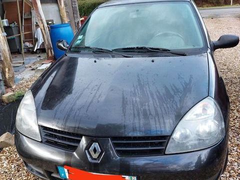 Renault Clio II Clio 1.2 Campus Authentique 2008 occasion Conches-en-Ouche 27190