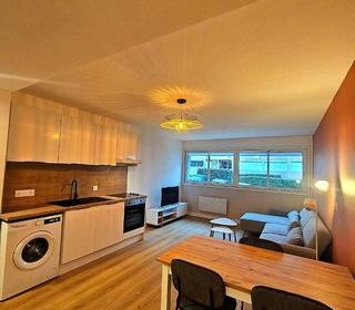  Appartement � louer 2 pi�ces 64 m�