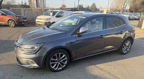 Renault Megane IV M&eacute;gane IV Berline TCe 130 Energy Intens 2016 occasion Creil 60100