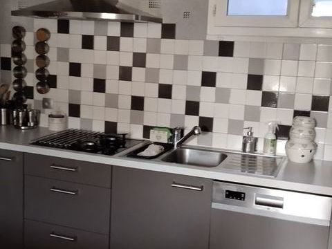   Maison non mitoyenne pr�te � habiter jardin garage sous sol  Maison - 6 pi�ce(s) - 140 m�