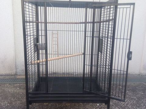 Cage Perroquet sur roulettes 170 37110 Saunay