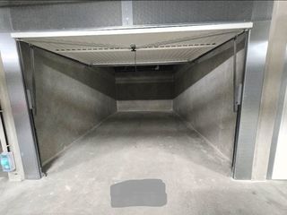  Parking / Garage � louer 19 m�