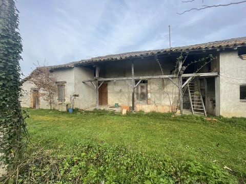   FERME A RENOVER BEAU POTENTIEL A LA CAMPAGNE  Ferme - 3/4 pi�ce(s) - 80 m�