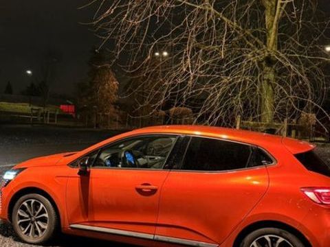 Renault Clio V Clio E-Tech full hybrid 145 GSR2 Techno 2024 occasion H&eacute;rin 59195