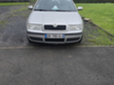 Octavia Tour 1.9 TDI 90 2005 occasion 59800 Lille