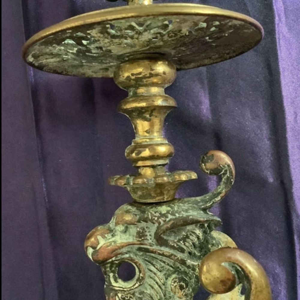 Bougeoir ancien Bronze = Chim&egrave;re ail&eacute;e Décoration