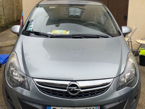 Opel Corsa 1.2 - 85 ch Twinport Cool Line 2014 occasion Livry-Gargan 93190