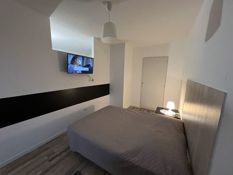   Beaux studios meubl�s longs s�jours,mois,ann�e  Appartement - 1 pi�ce(s) - 25 m�