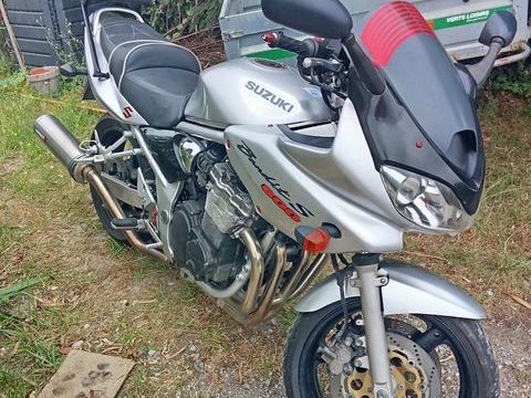 Moto SUZUKI 2003 occasion Labenne 40530