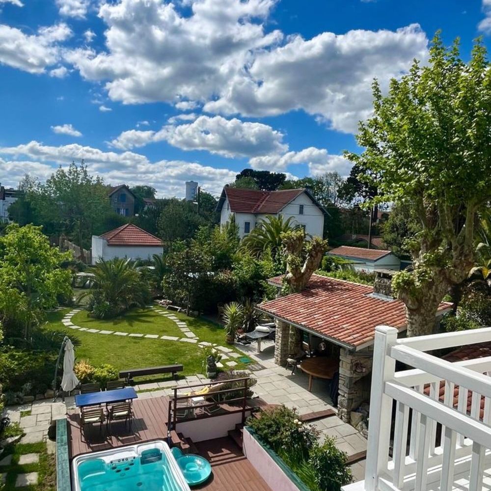 � vendre  H�tel Particulier Bayonne (64100)