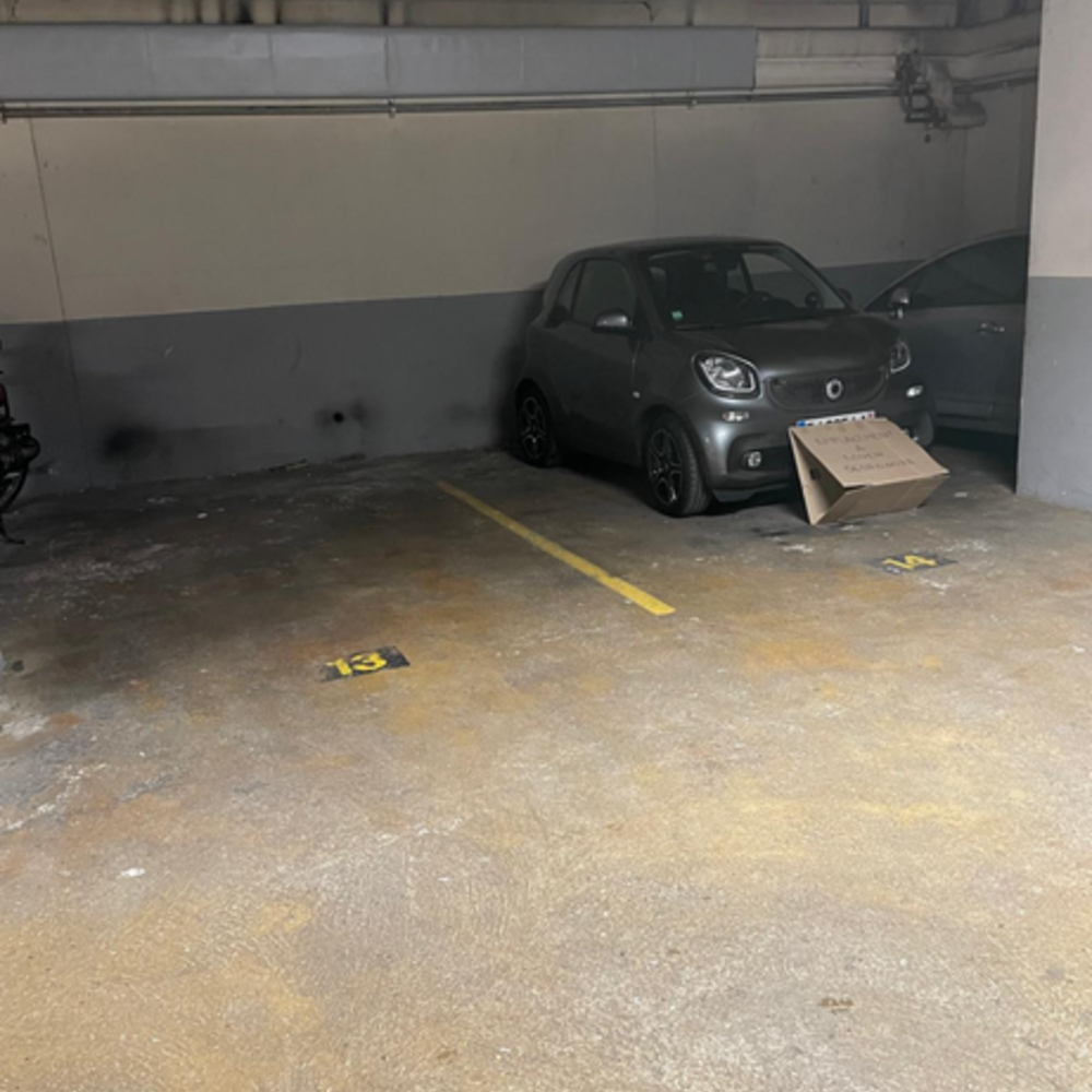 Vente Parking/Garage Deux places de parking Paris 15eme Paris 15