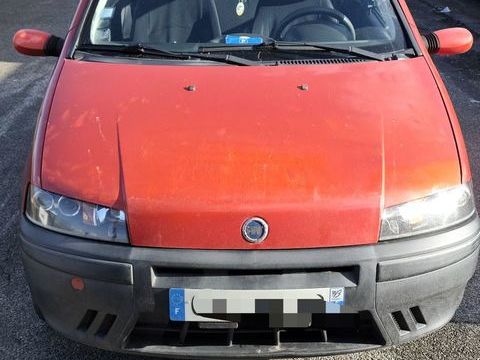 Fiat Punto 80 16V ELX 2001 occasion Coulommiers 77120