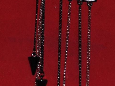 Tour d'oreille neuf styl� - Barcelone 12 Saint-Pierre-de-B�uf (42)