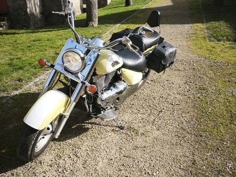 Moto SUZUKI 2000 occasion Courcelles 45300