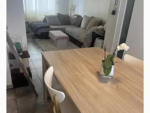   Maison meubl�e Maison - 2/3 pi�ce(s) - 60 m�