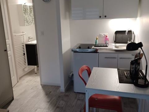   Studio NEUF Au CALME � COURTISOLS. Appartement - 1 pi�ce(s) - 18 m�