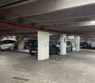  Parking / Garage � louer 12 m�