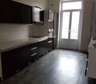  Maison � louer 8 pi�ces 189 m�