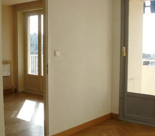  Appartement � louer 4 pi�ces 81 m�