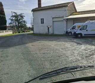  Atelier � louer 1 pi�ce 140 m�