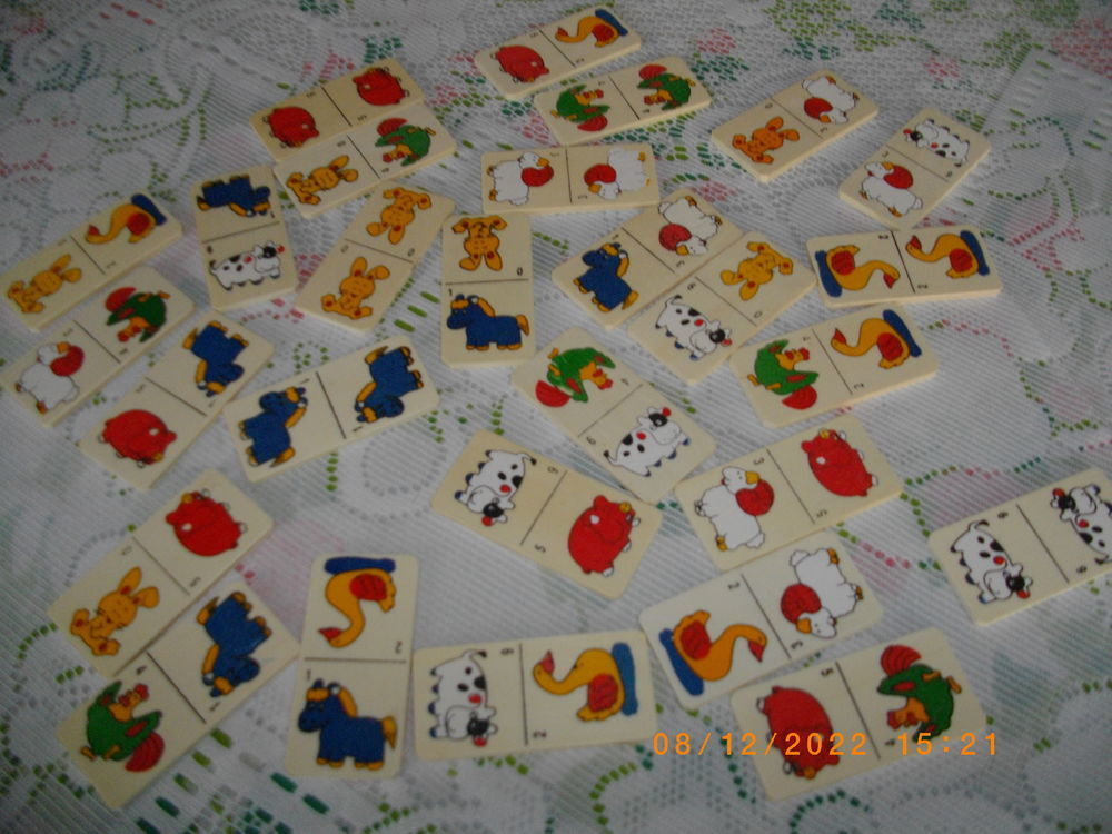 DOMINOS EN BOIS "ANIMAUX DE LA FERME" POUR ENFANT Jeux / jouets