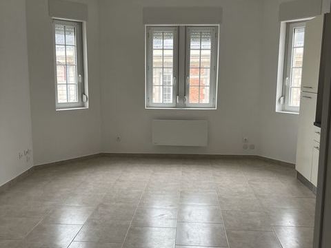   T�s lumineux. F 2
Appartement - 2 pi�ce(s) - 47 m�