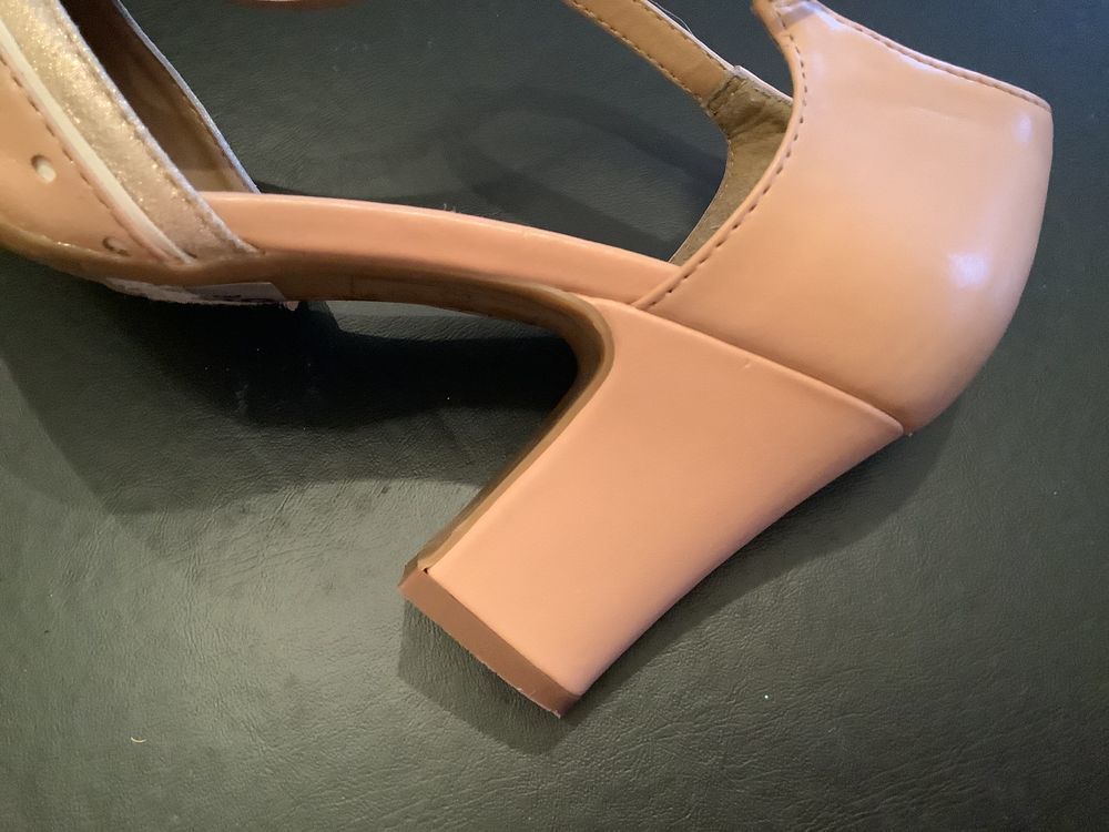Chaussures Salom&eacute; &eacute;l&eacute;gantes Chaussures