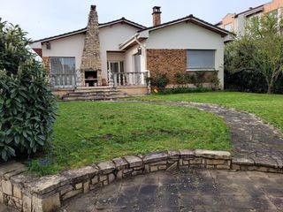  Maison � vendre 8 pi�ces 222 m�