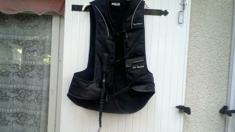 GILET AIR BAG ELITE AIR JACKET MARQUE EQUITHEME 400 Vrigny (45)